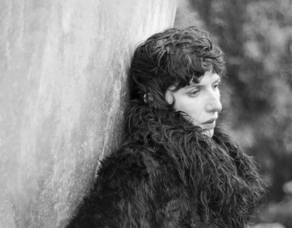 Aldous Harding.