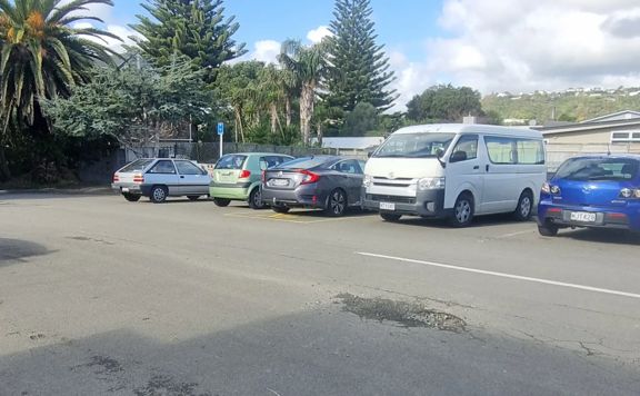 Camborne Walkway parking on Pascoe Avenue