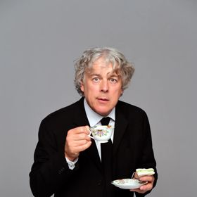 Alan Davies