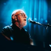 Sir Dave Dobbyn.