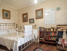 In the heart of Greytown, in the Wairarapa, Cobblestones Museum showcases the Victorian life of the area’s early settlers.