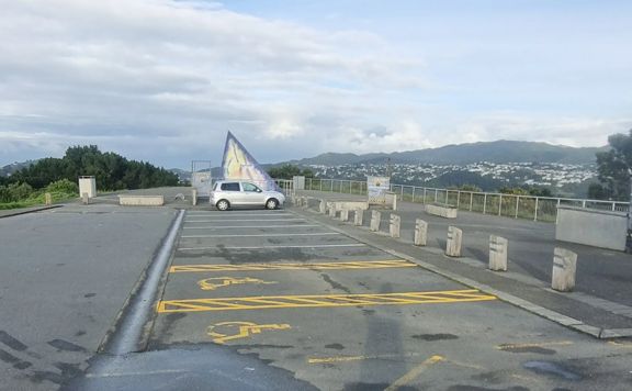Car Park at the top of Mount Victoria lookout.