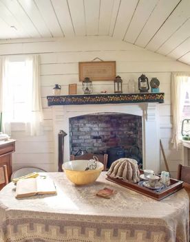 In the heart of Greytown, in the Wairarapa region, Cobblestones Museum showcases the Victorian life of the area’s early settlers.