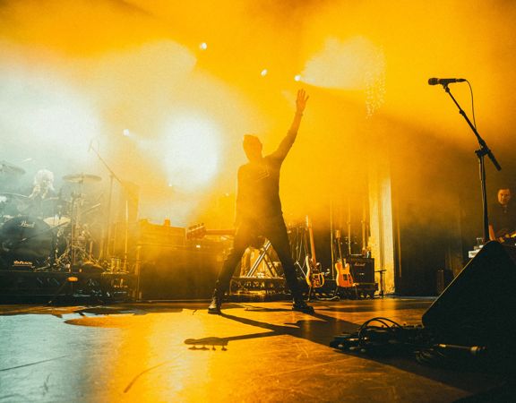 Peter Hook and The Light