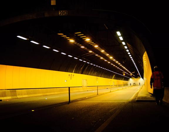 Terrace Tunnel is a 460-metre-long tunnel has three lanes (two northbound and one southbound). It is the gateway to Wellington, as it connects State Highway 1 and the Inner City Bypass.