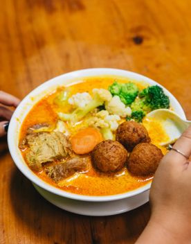 Bowl of Laksa at Aunty Mena's