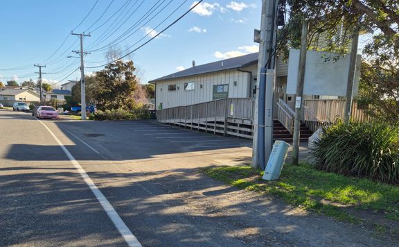 Otaihanga Boating Club.