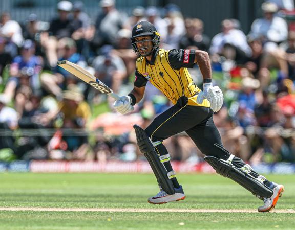 Wellington Firebirds run